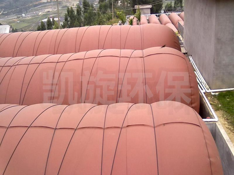 軟體沼氣池比傳統(tǒng)沼氣池具有很多優(yōu)點(diǎn)? 軟體沼氣池比傳統(tǒng)沼氣池具有很多優(yōu)點(diǎn)?